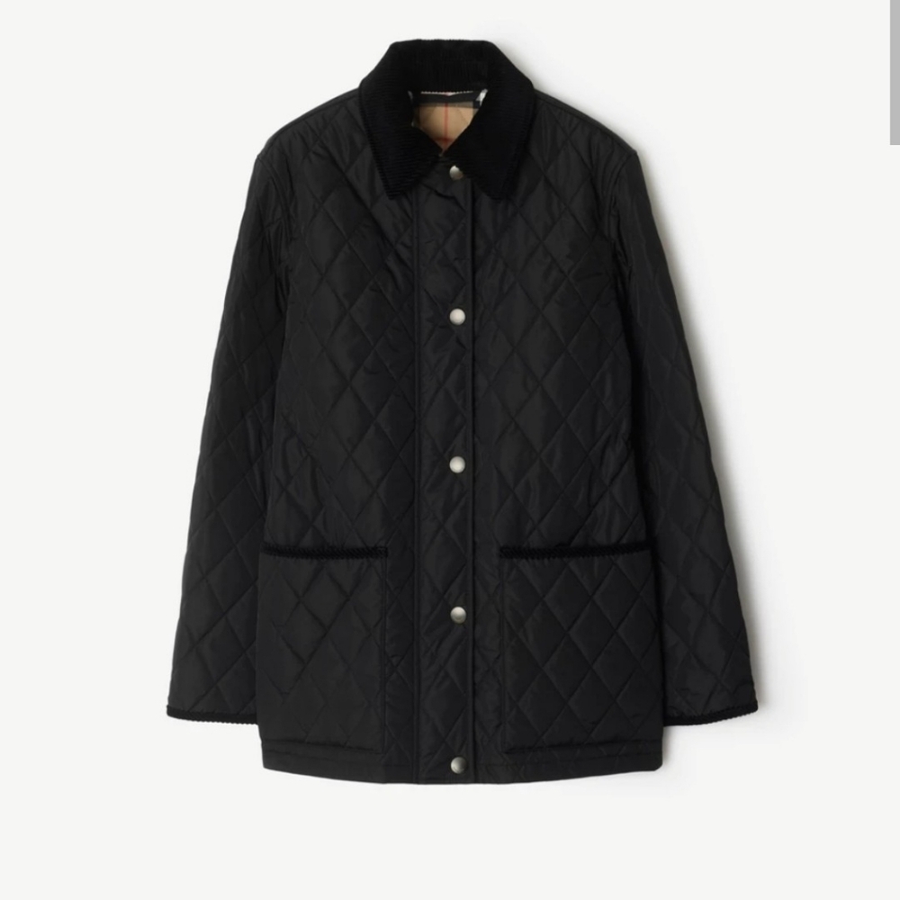Burberry Quilted Nylon Barn Jacket In Black/Sand, Burberry Check Lining, EUC, L - Picture 4 of 16